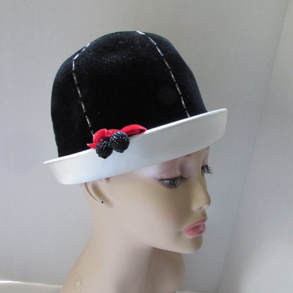 Vintage Bucket Style Hat Black & White main image 8